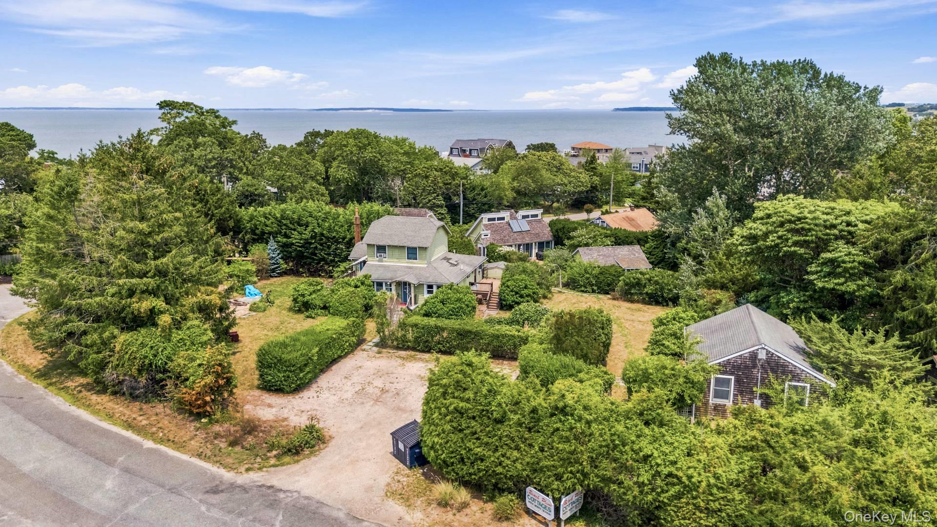 127 Inlet Road Property Photo 1