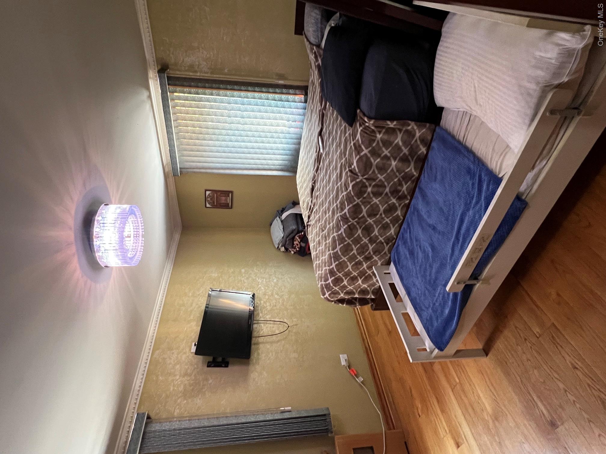 64-74 Saunders Street 1e Property Photo 19