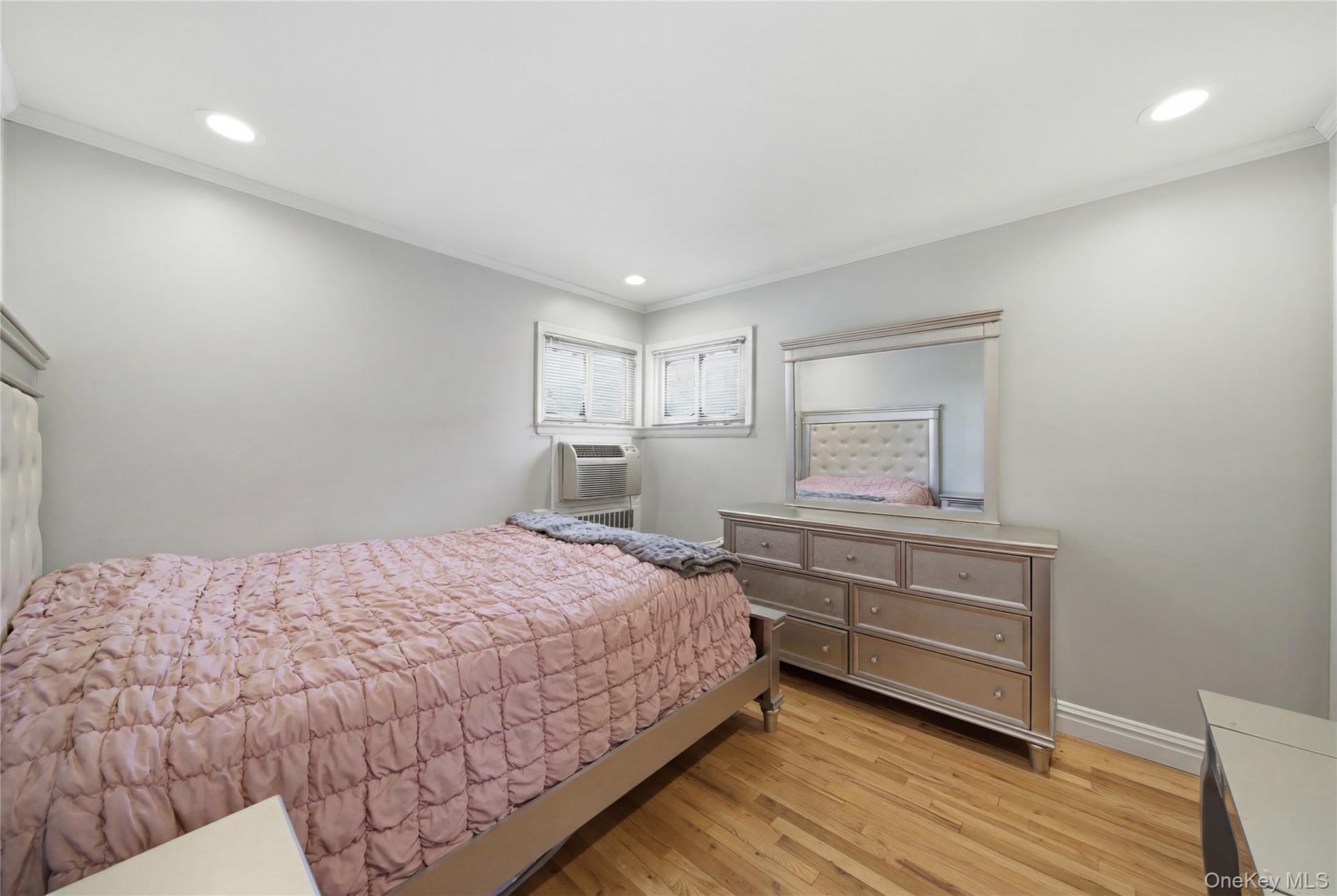 757 Anderson Avenue Property Photo 13