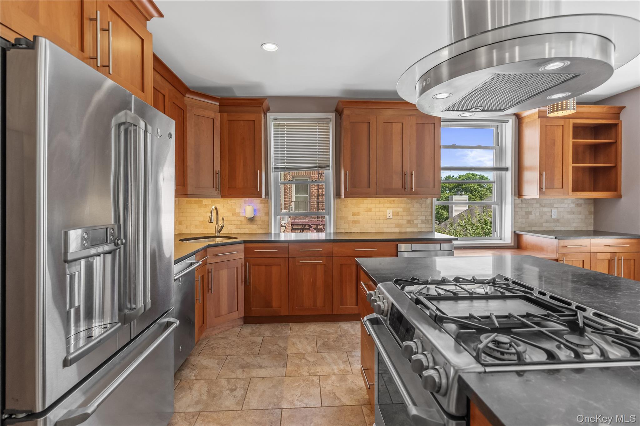 101 Old Mamaroneck Road 3b4 Property Photo 8