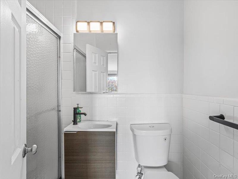 18-15 215th Street 1-p Property Photo 14
