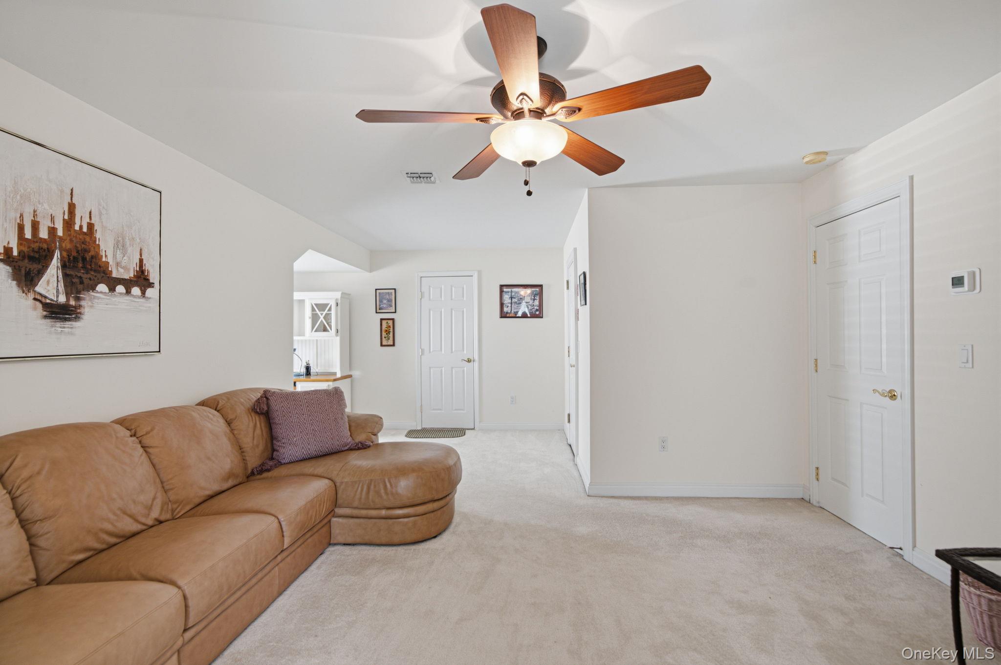 5 Green Ash Street Property Photo 32
