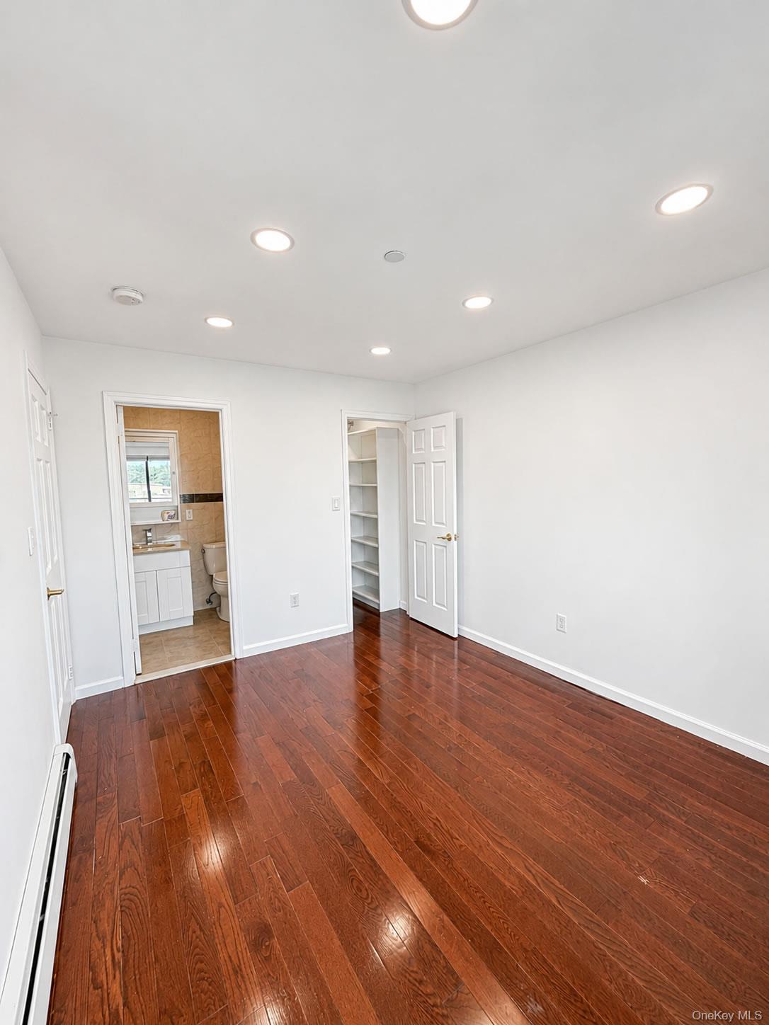3749 81st Street 7d Property Photo 23