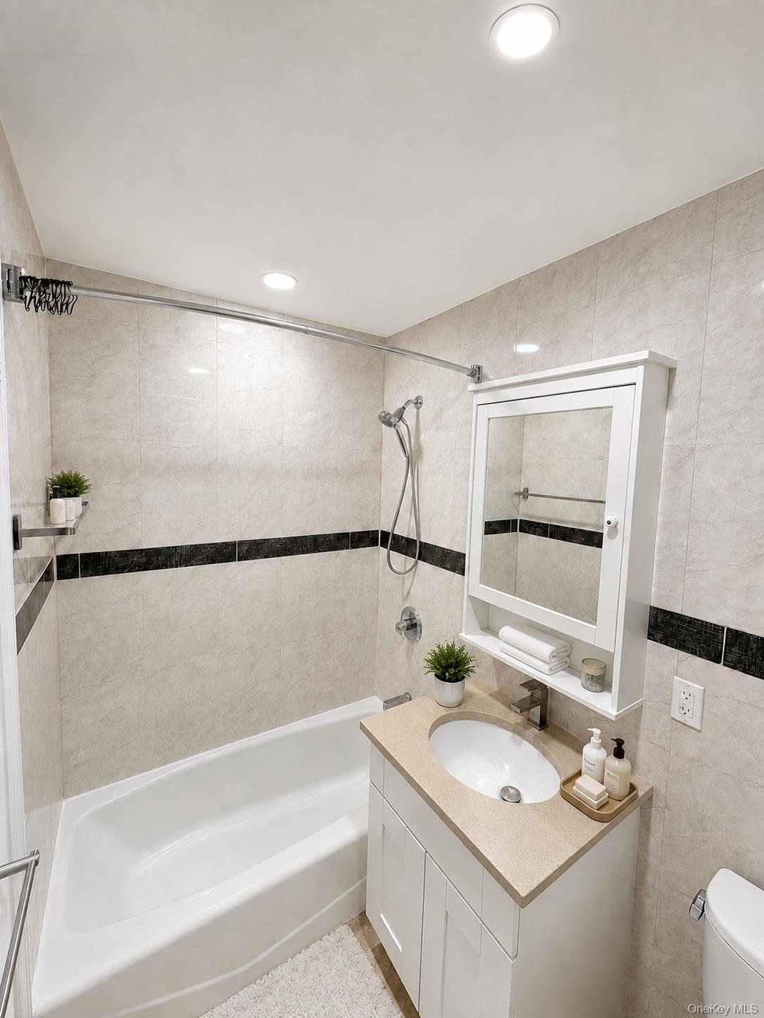 3749 81st Street 7d Property Photo 43