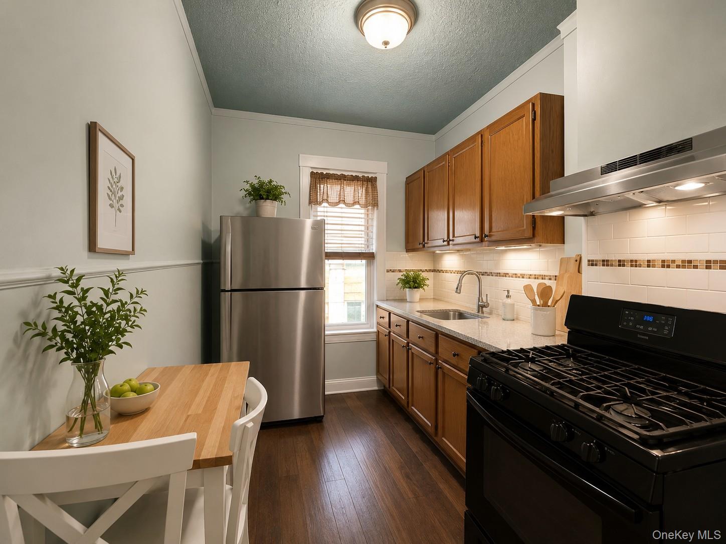41 Nichols Avenue Property Photo 8