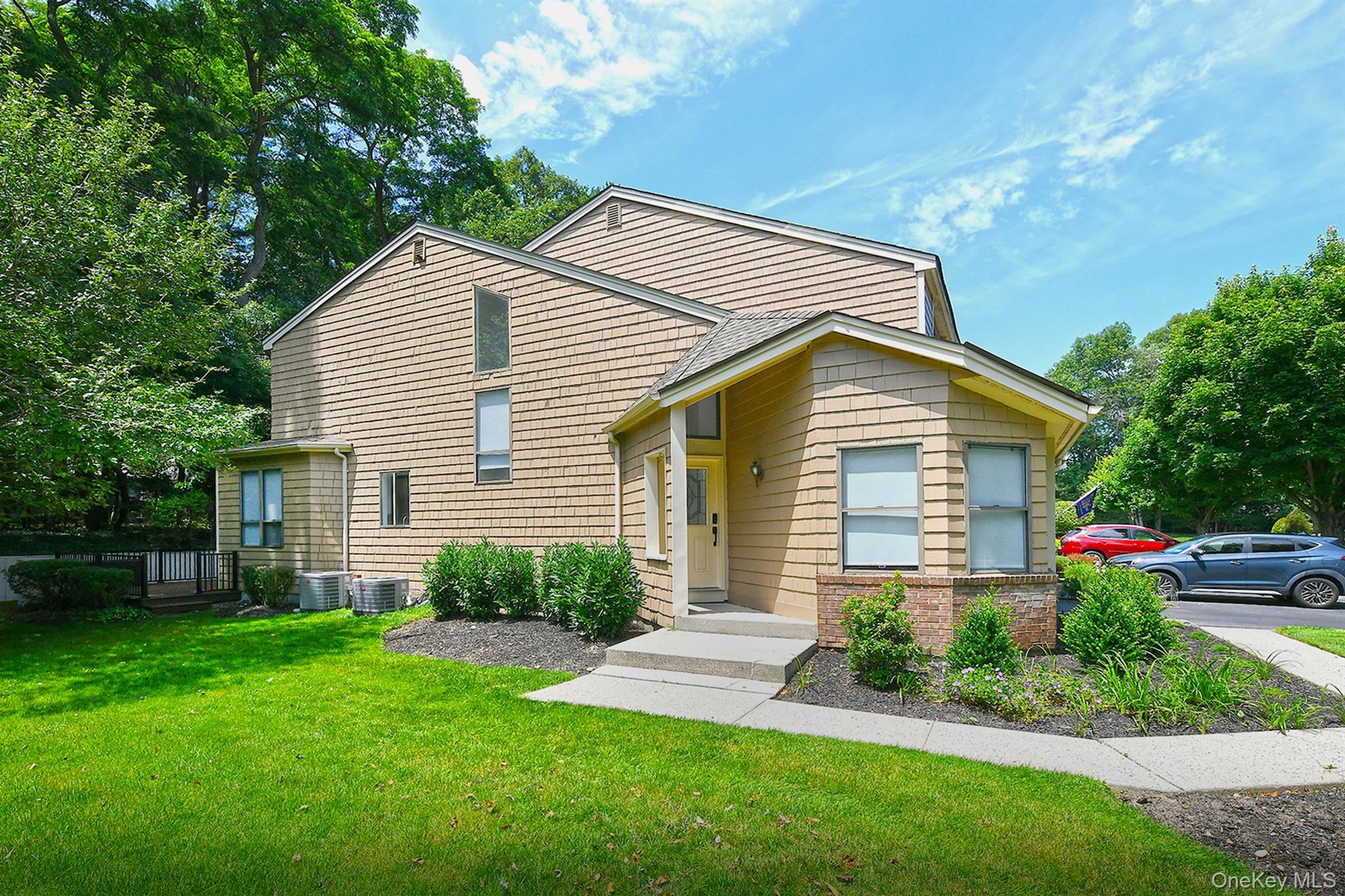 8 Whitman Ridge Drive Property Photo 3