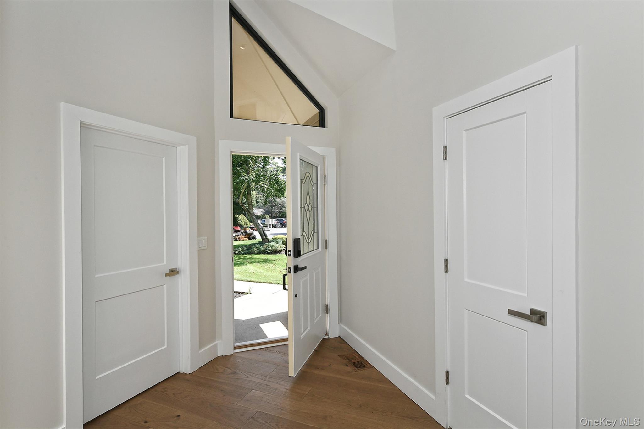 8 Whitman Ridge Drive Property Photo 6