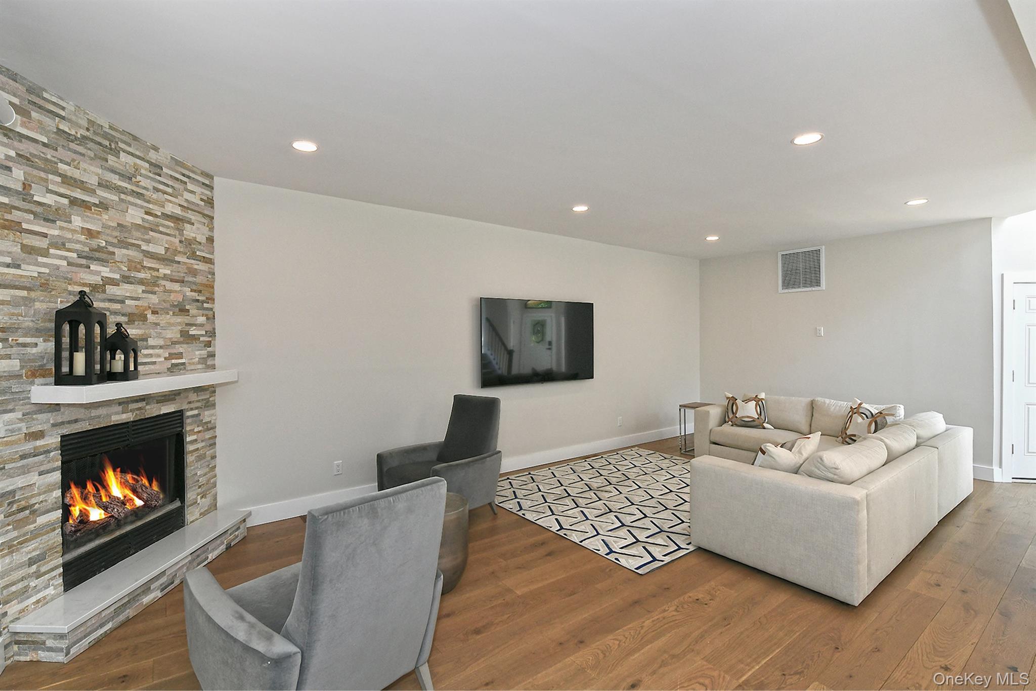 8 Whitman Ridge Drive Property Photo 13