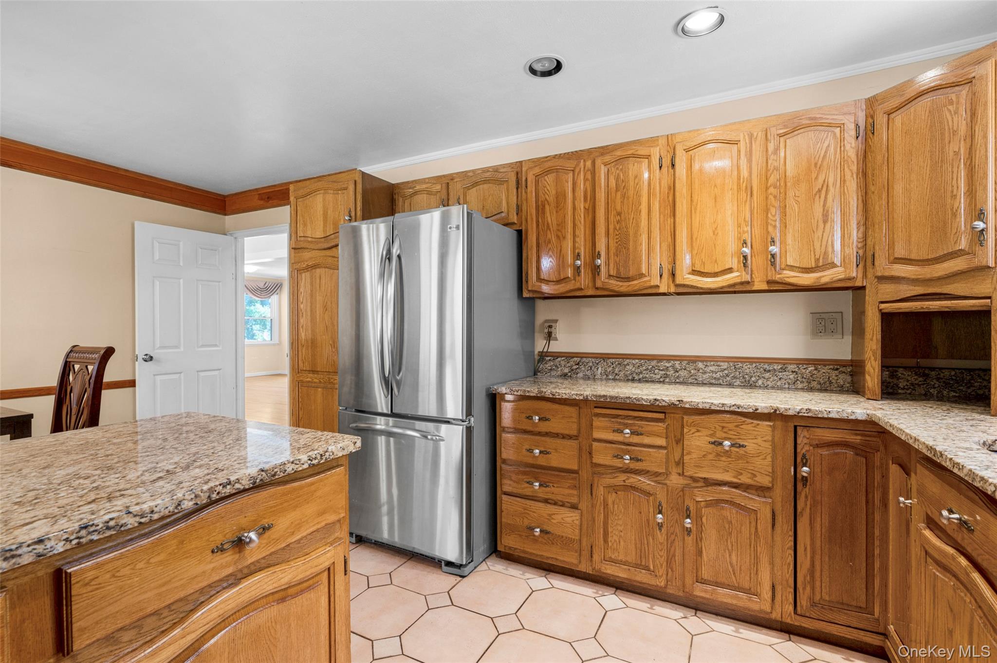 208 Woodhampton Drive Property Photo 10