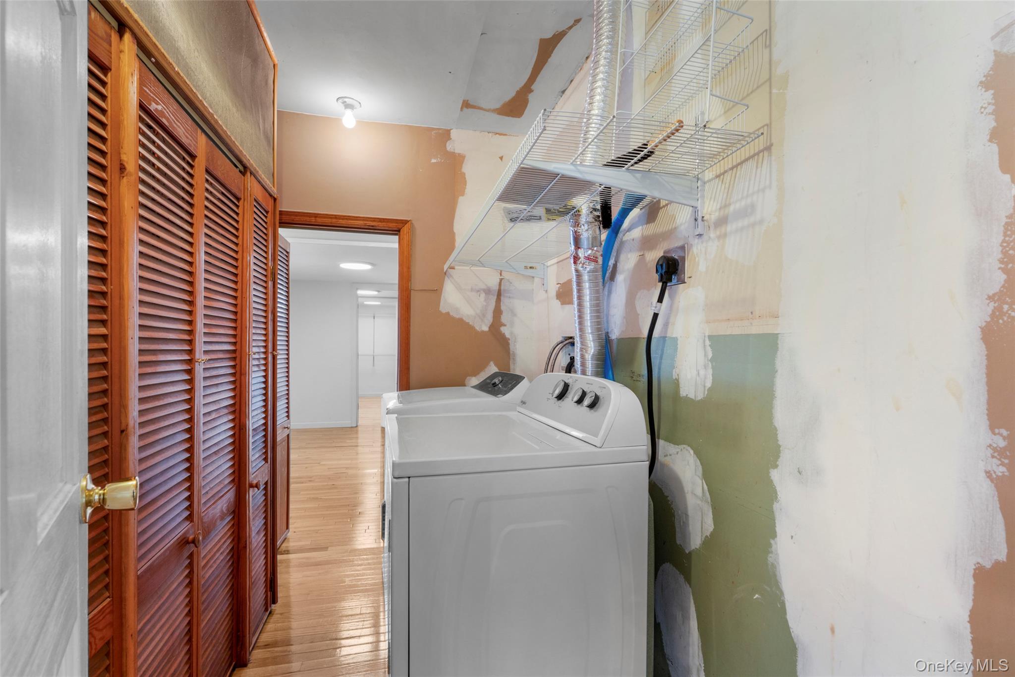 208 Woodhampton Drive Property Photo 26