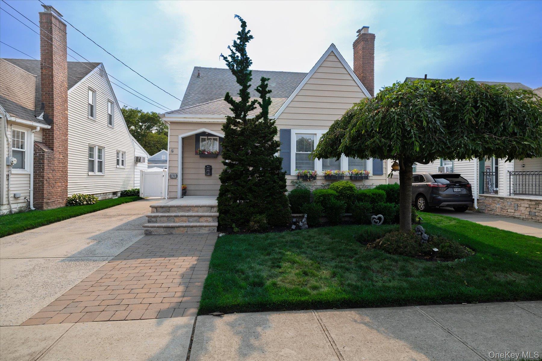 43 Devon Street Property Photo 1