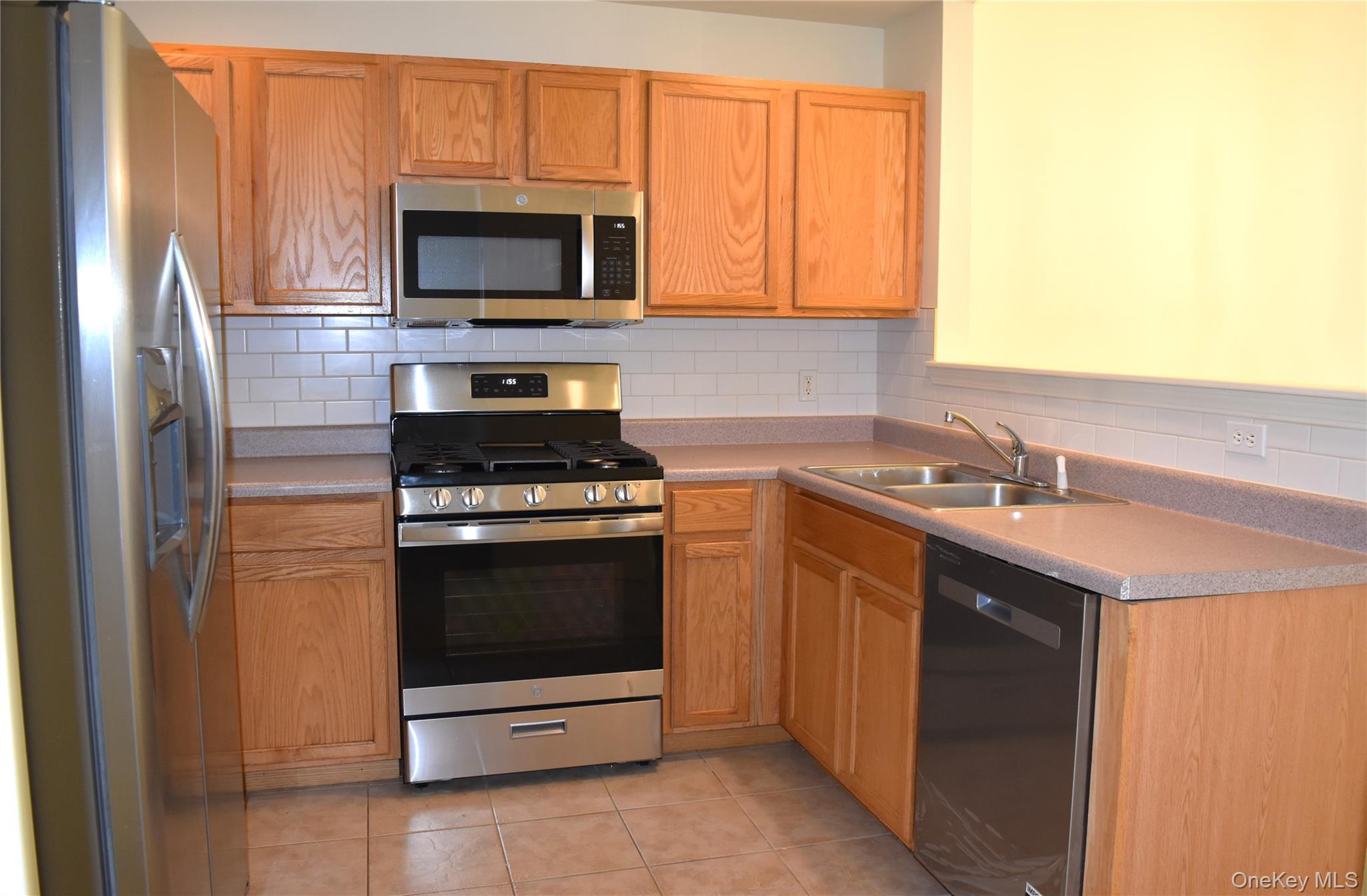 1165 Maggie Road 7-12 Property Photo 4