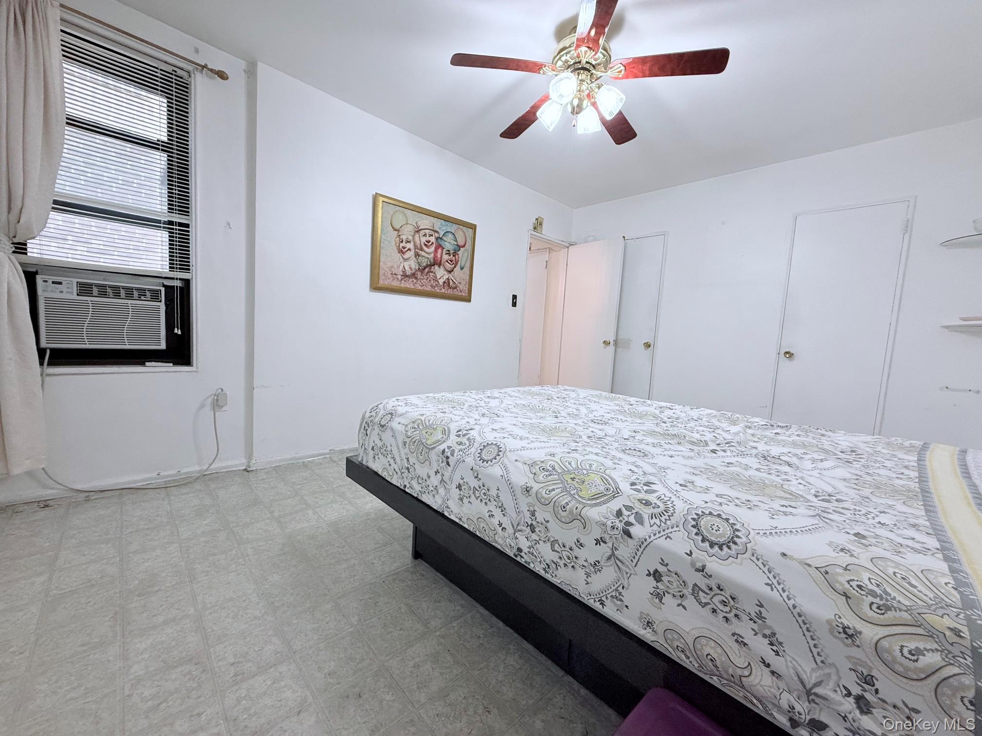 83-20 98 Street 5j Property Photo 8