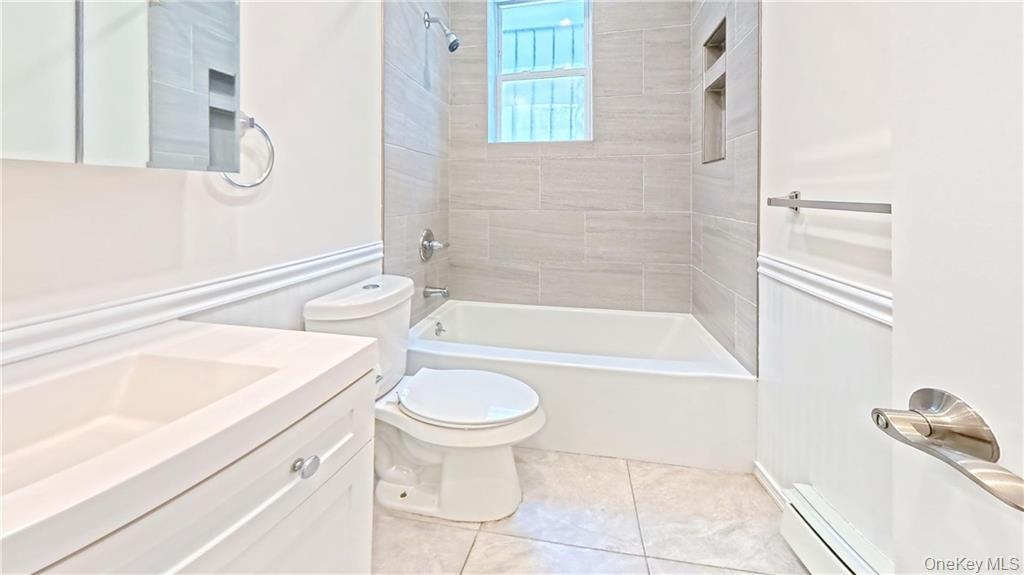 2076 Coyle Street Property Photo 11