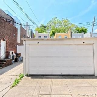 2076 Coyle Street Property Photo 22