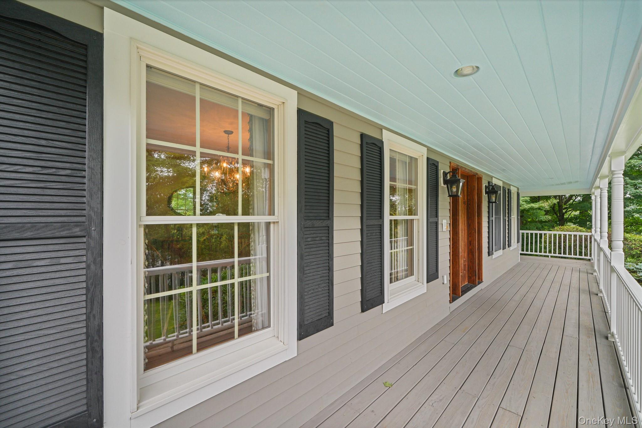 276 Daisy Lane Property Photo 2