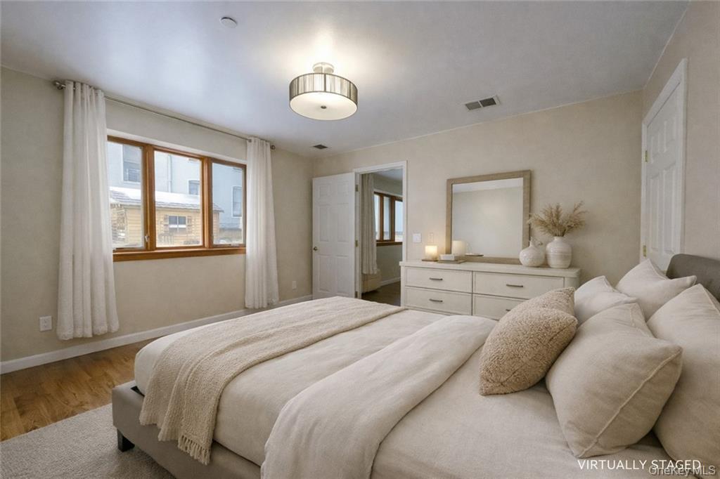 339 Avenue P 2b Property Photo 3