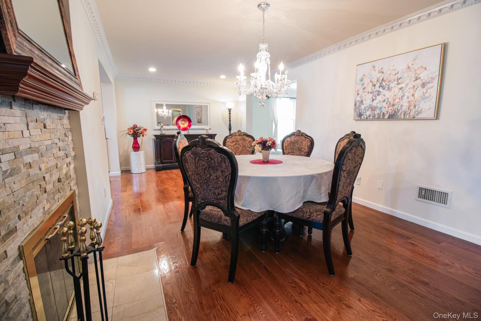 5 Hickory Lane Property Photo 6
