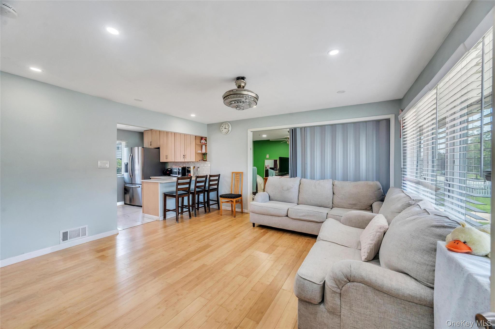 165 Wilfred Boulevard Property Photo 2