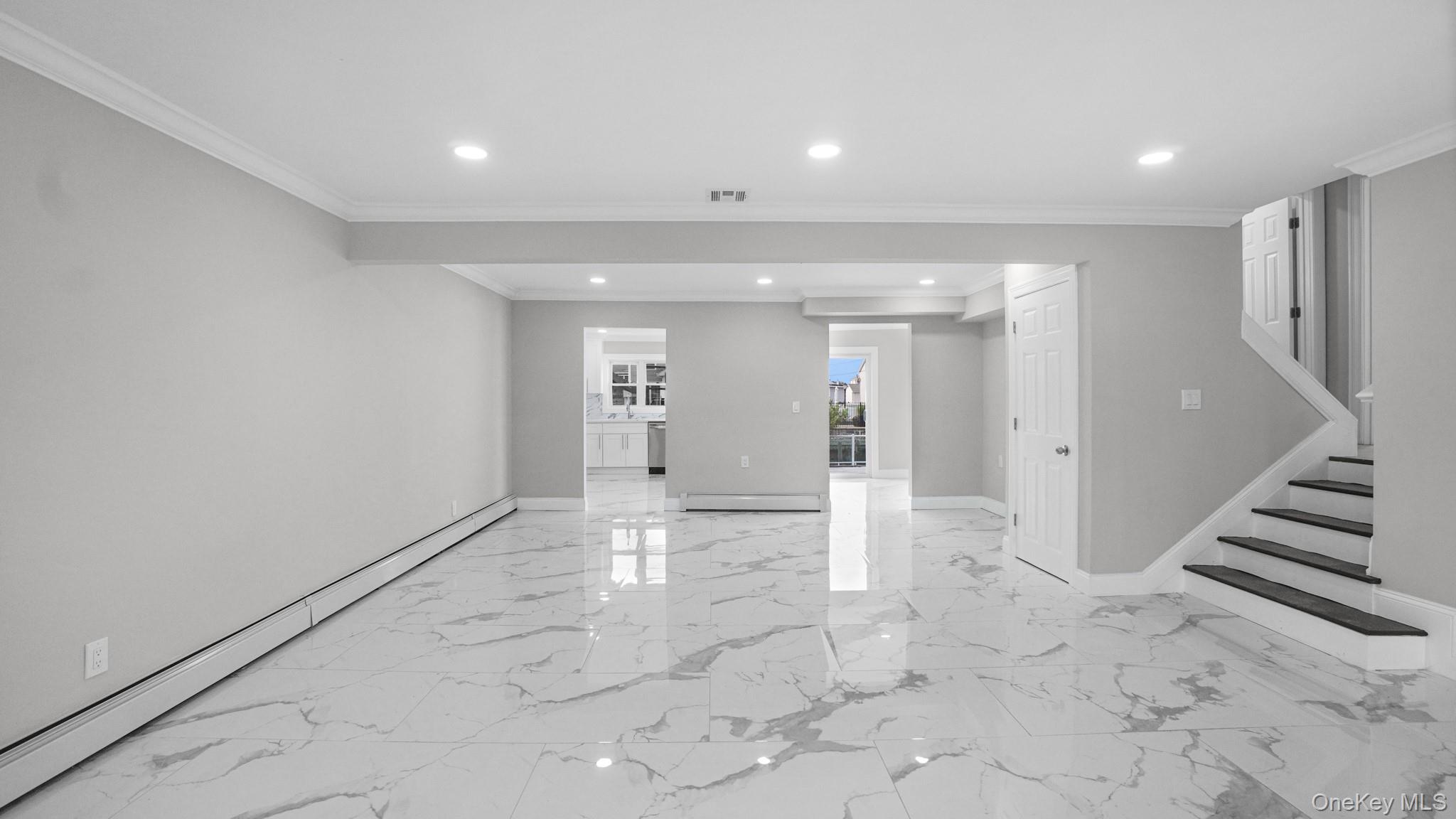 1115 Jackson Place Property Photo 3