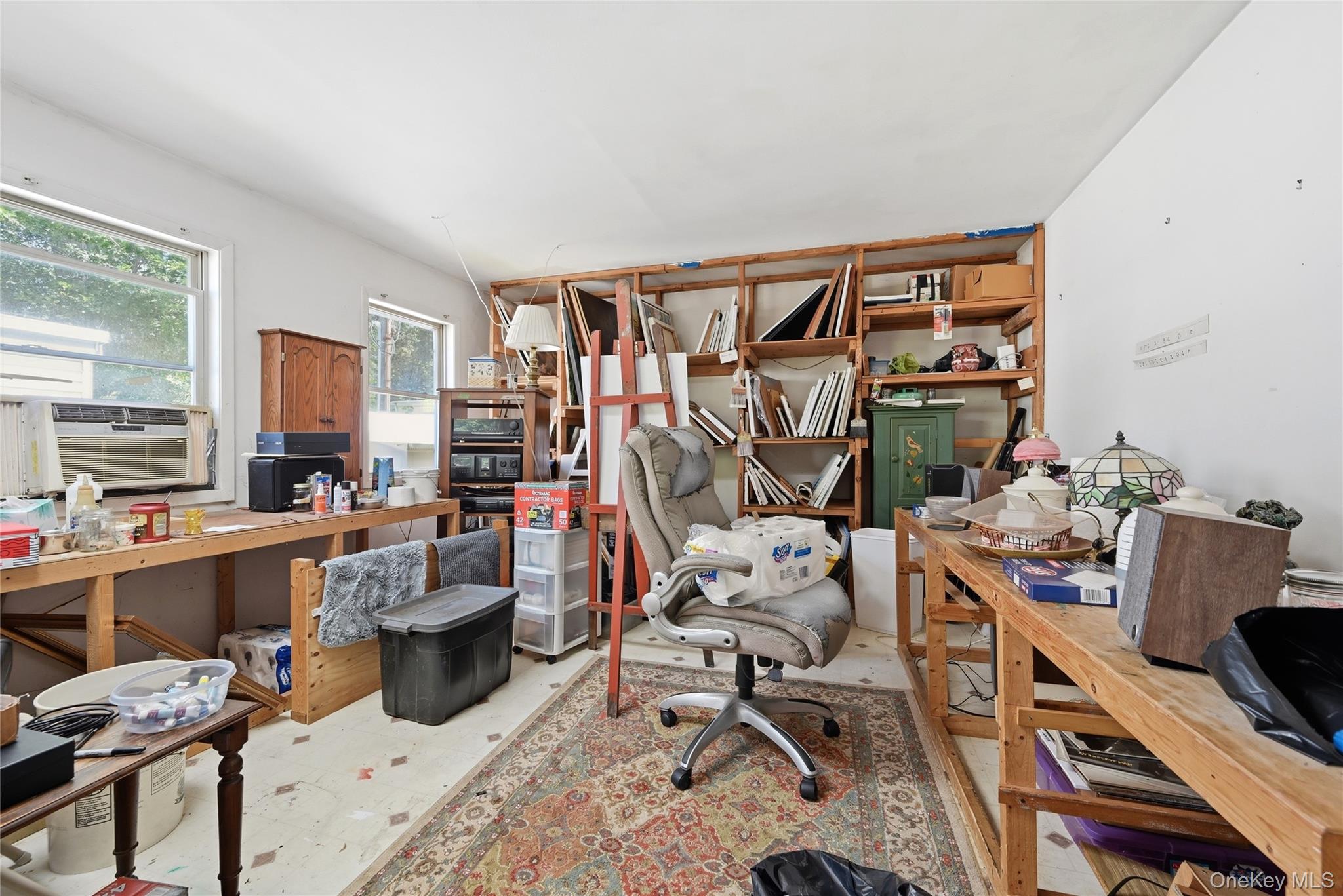 658-a11 Sound Avenue Property Photo 18