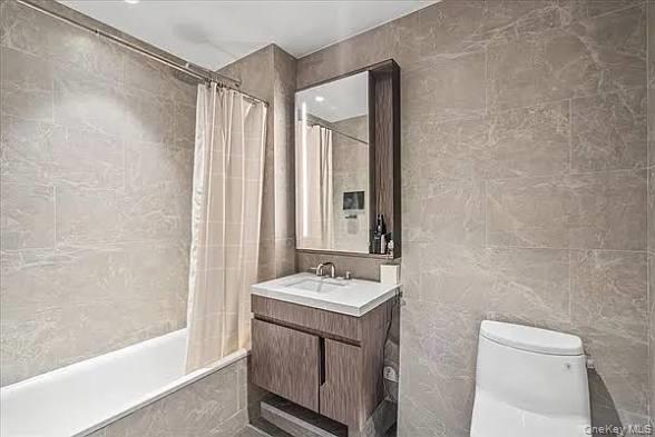 133-27 39th Avenue 10a Property Photo 4