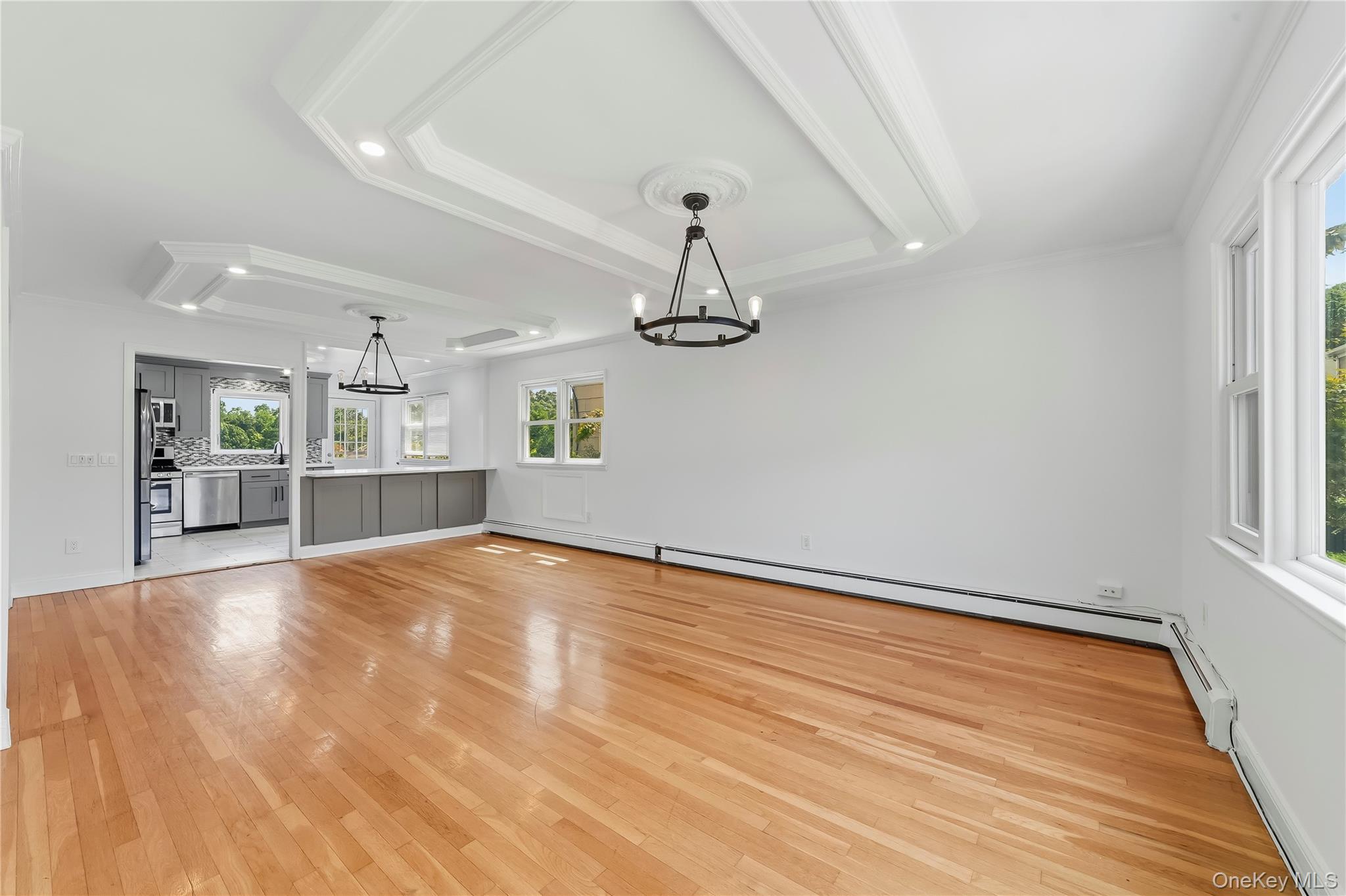 21 Bryn Mawr Place Property Photo 11