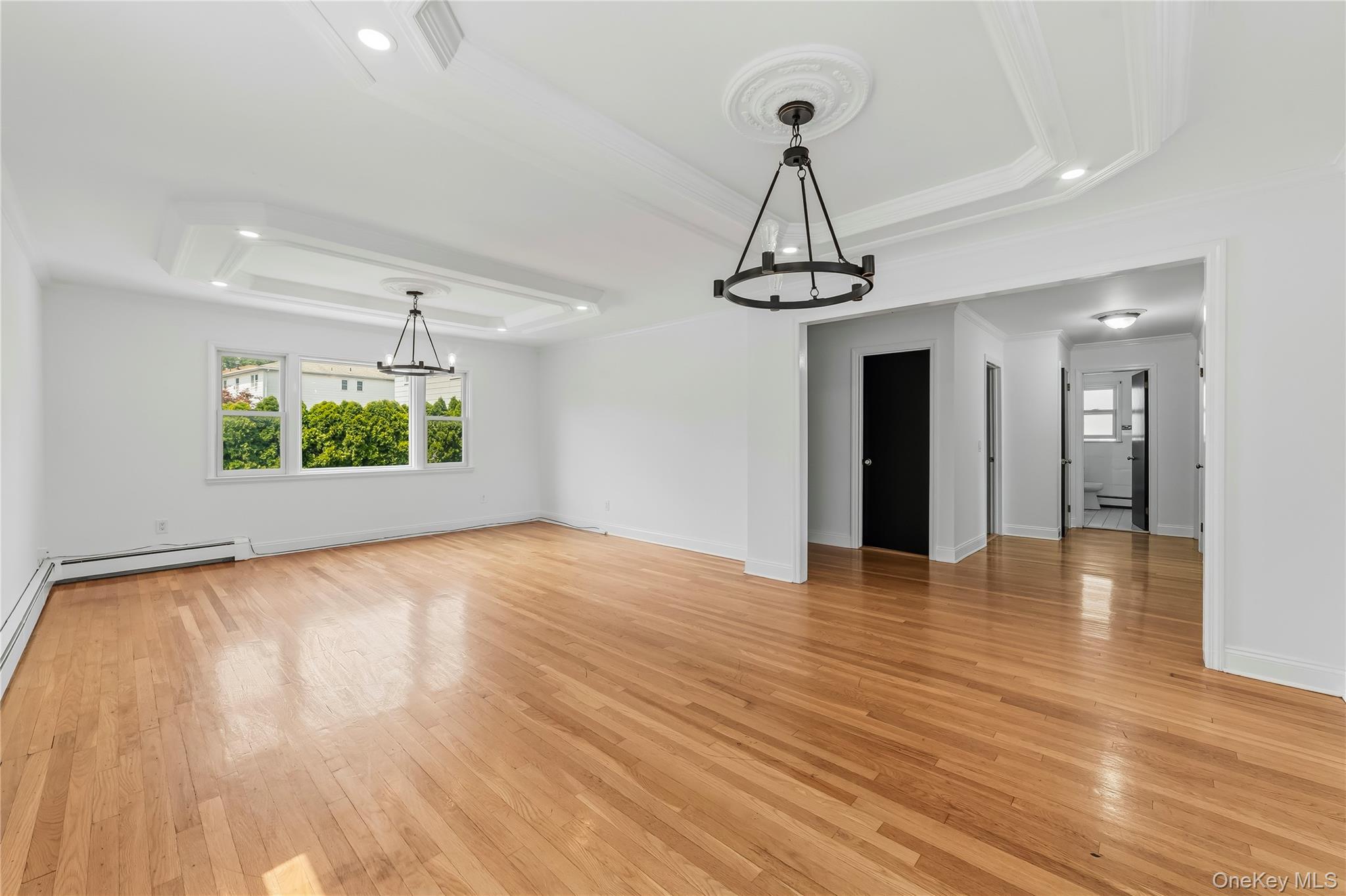 21 Bryn Mawr Place Property Photo 12