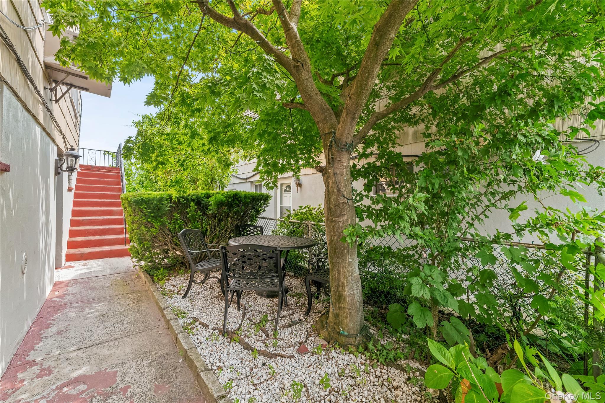21 Bryn Mawr Place Property Photo 41