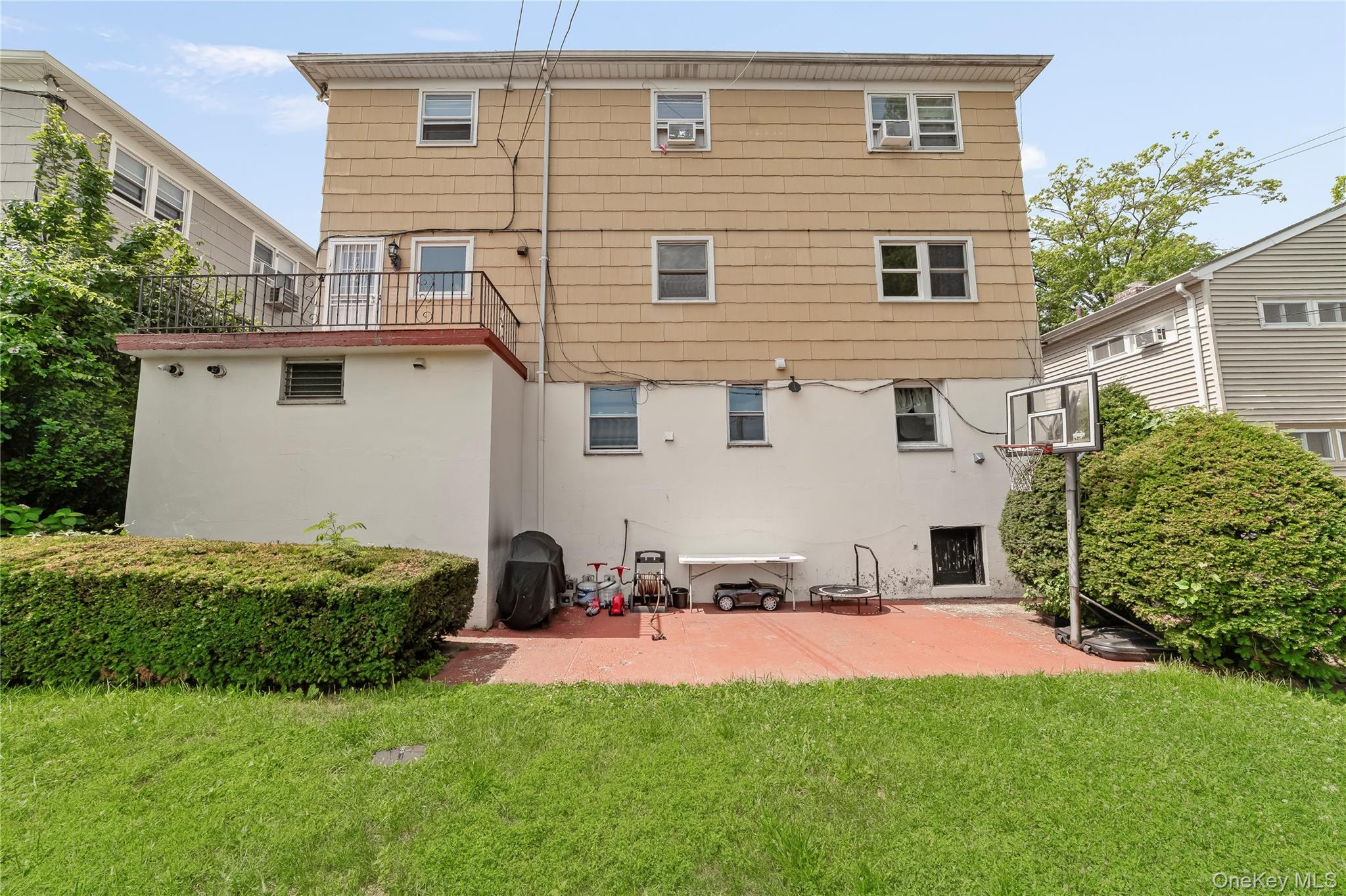 21 Bryn Mawr Place Property Photo 42