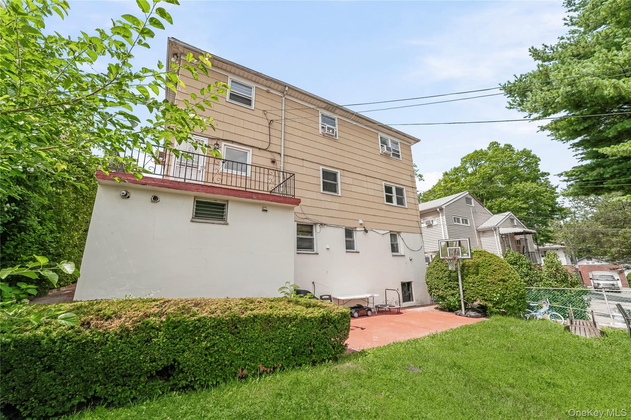 21 Bryn Mawr Place Property Photo 43