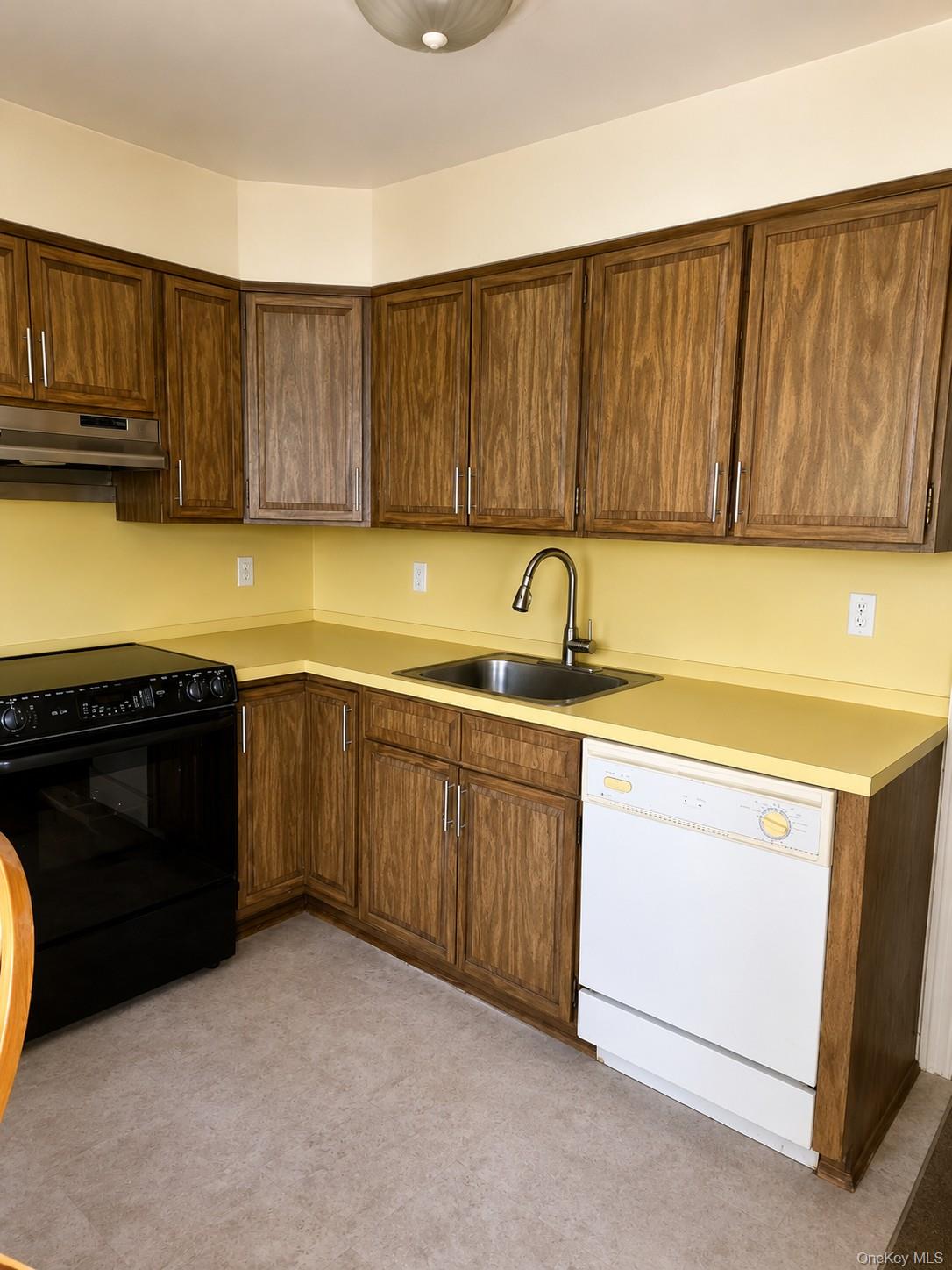 11 Prince Street Property Photo 6
