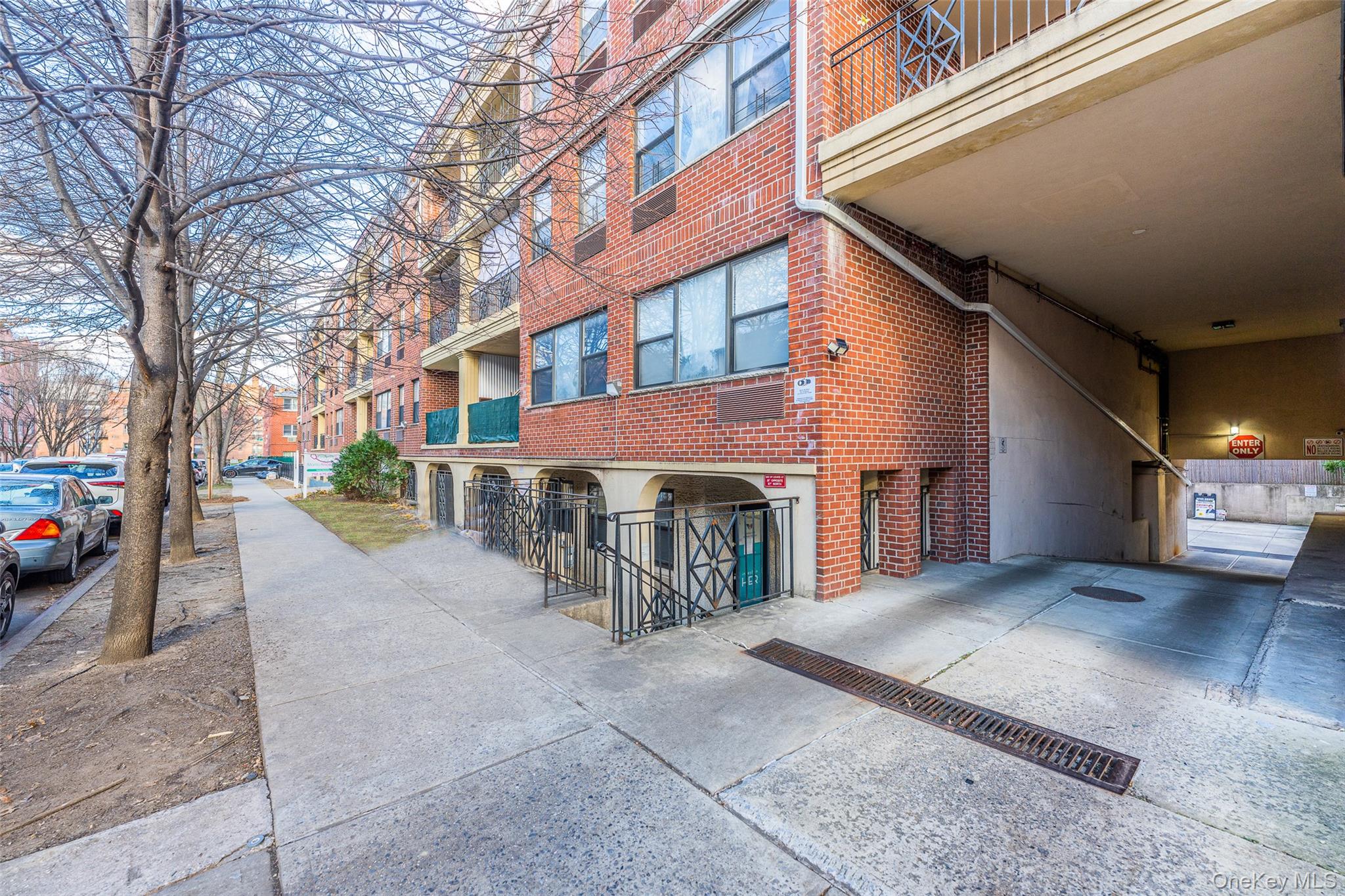 71-19 162 Street 3d Property Photo 2