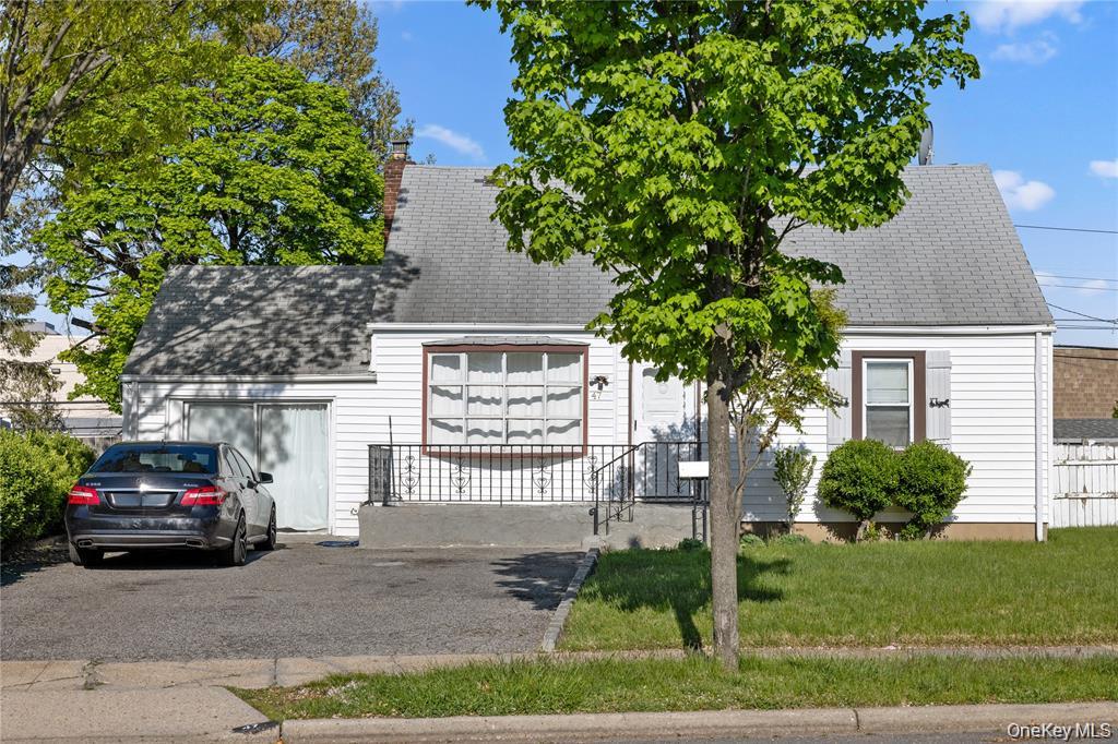 47 Cardinal Road Property Photo 2