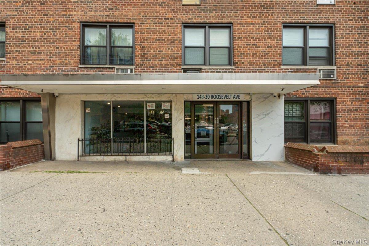 143-30 Roosevelt Avenue 3l Property Photo 1
