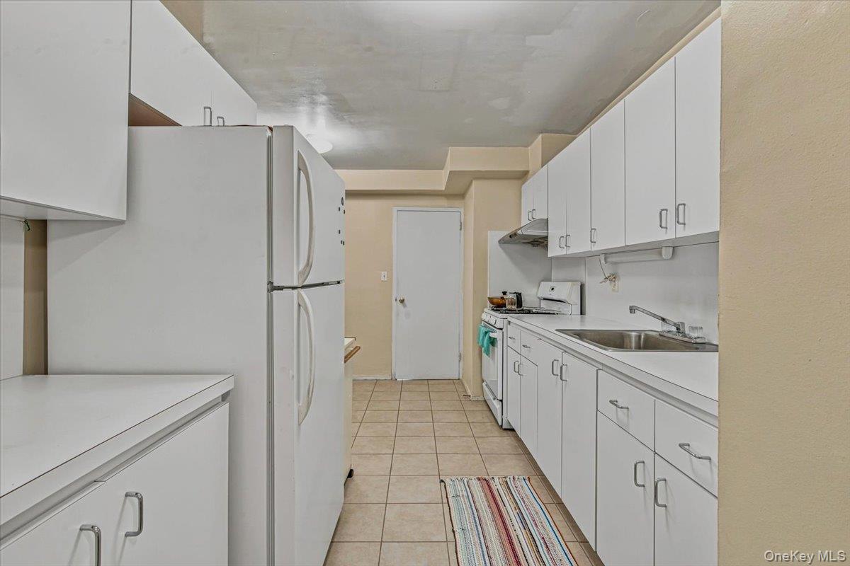 143-30 Roosevelt Avenue 3l Property Photo 9