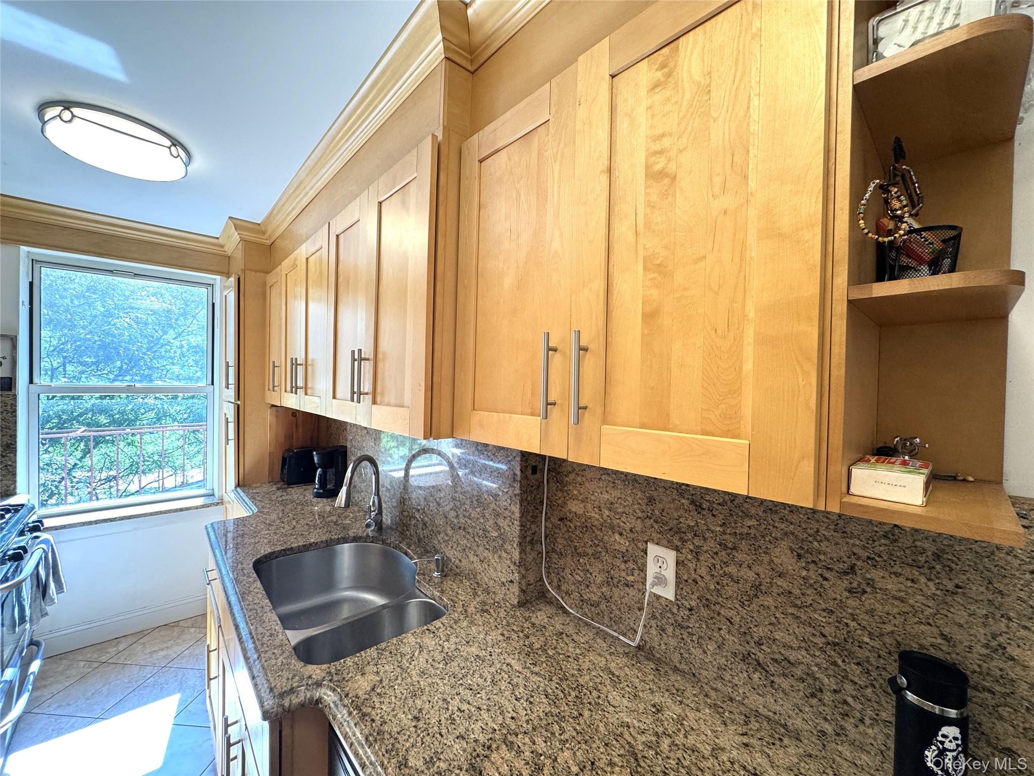 141-02 78th Road 3k Property Photo 6