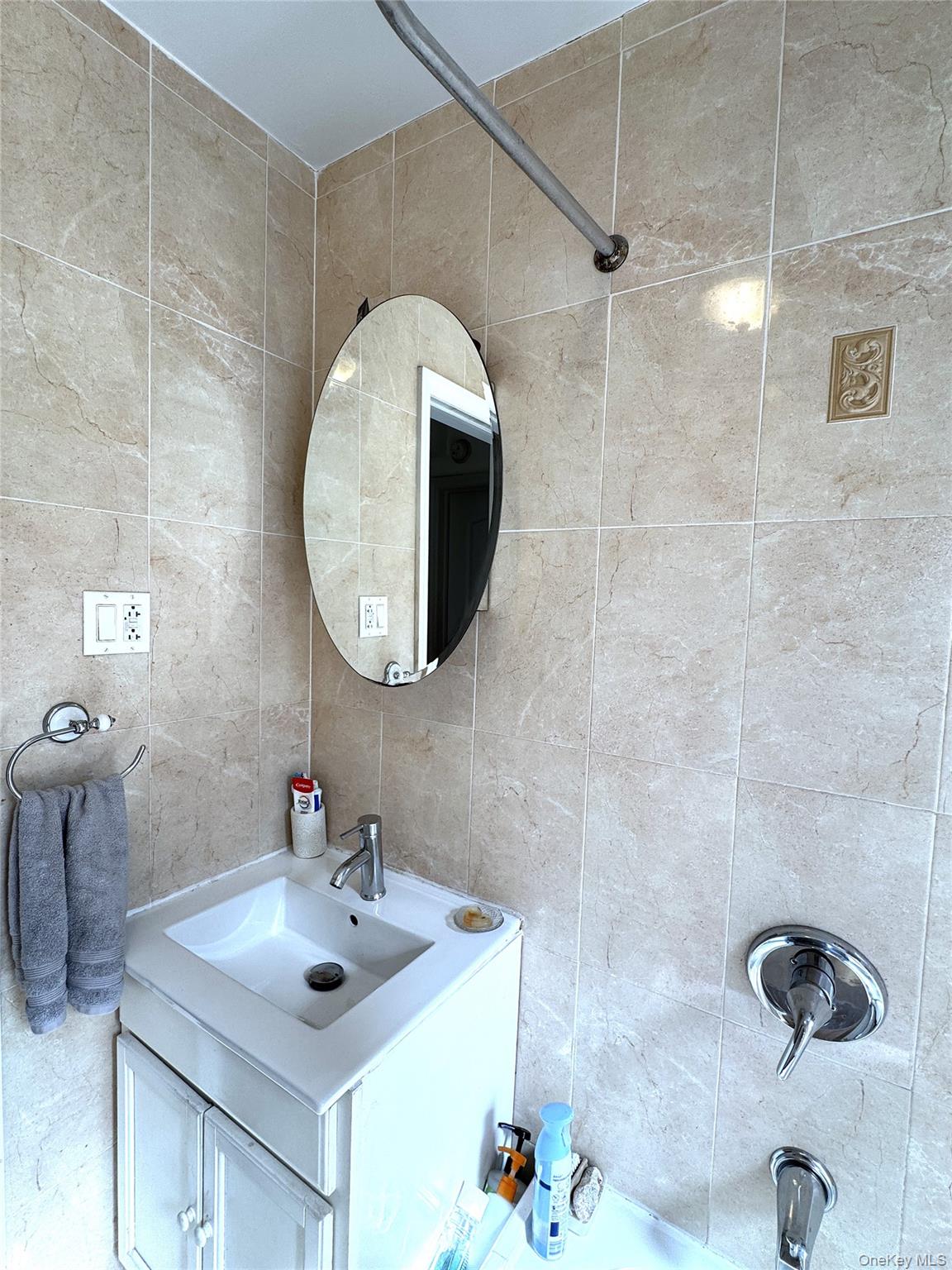141-02 78th Road 3k Property Photo 11