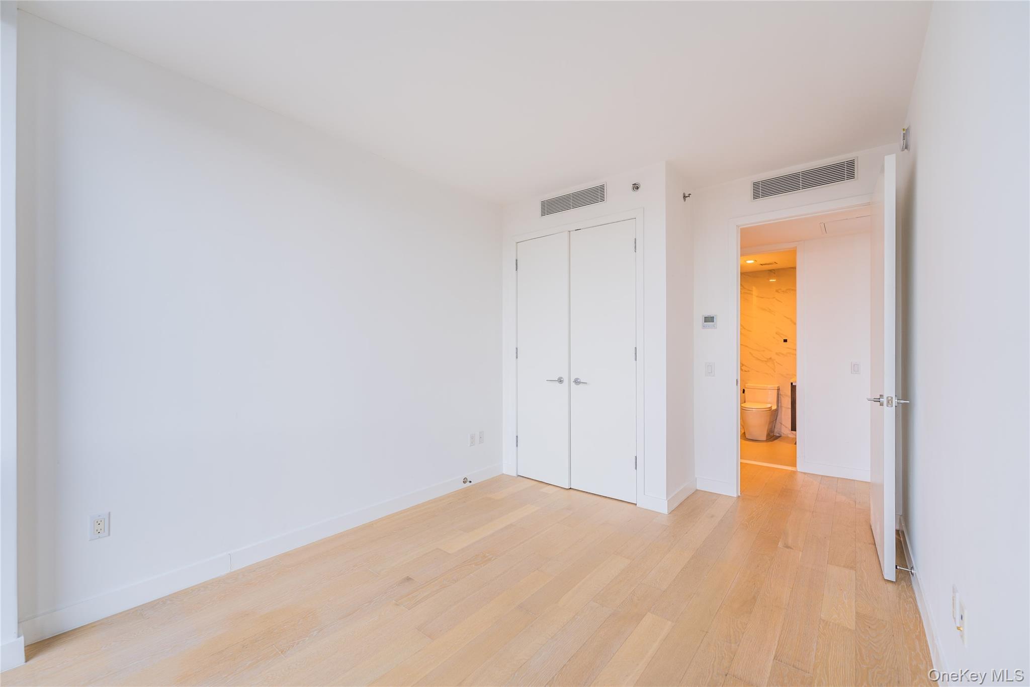 33-66 Farrington Street 8f Property Photo 16