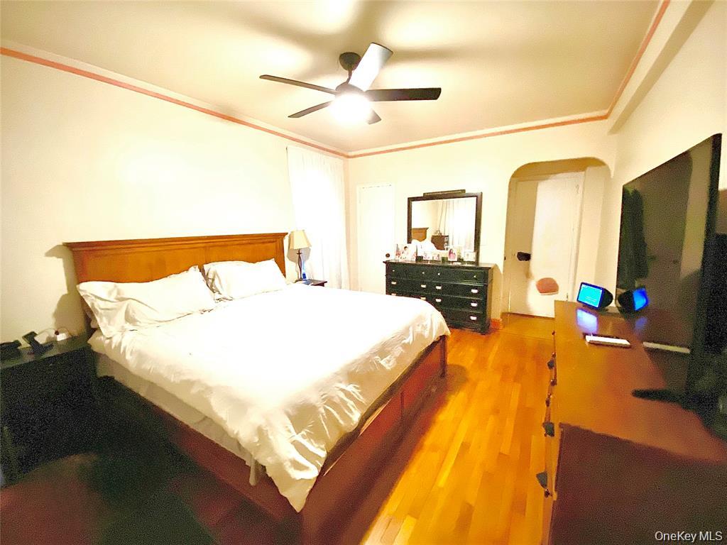 190 E Mosholu Parkway 1j Property Photo 12