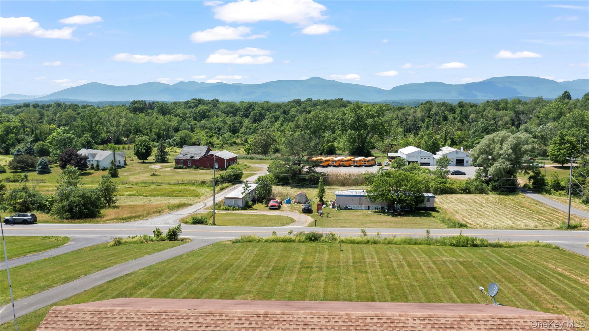 126 Hover Avenue Property Photo 4