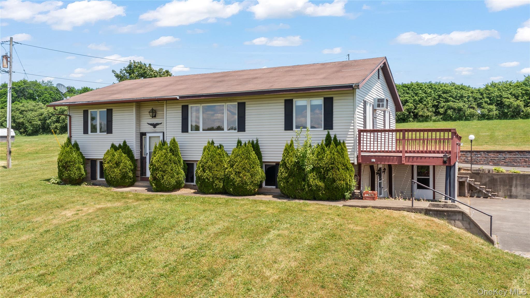 126 Hover Avenue Property Photo 15