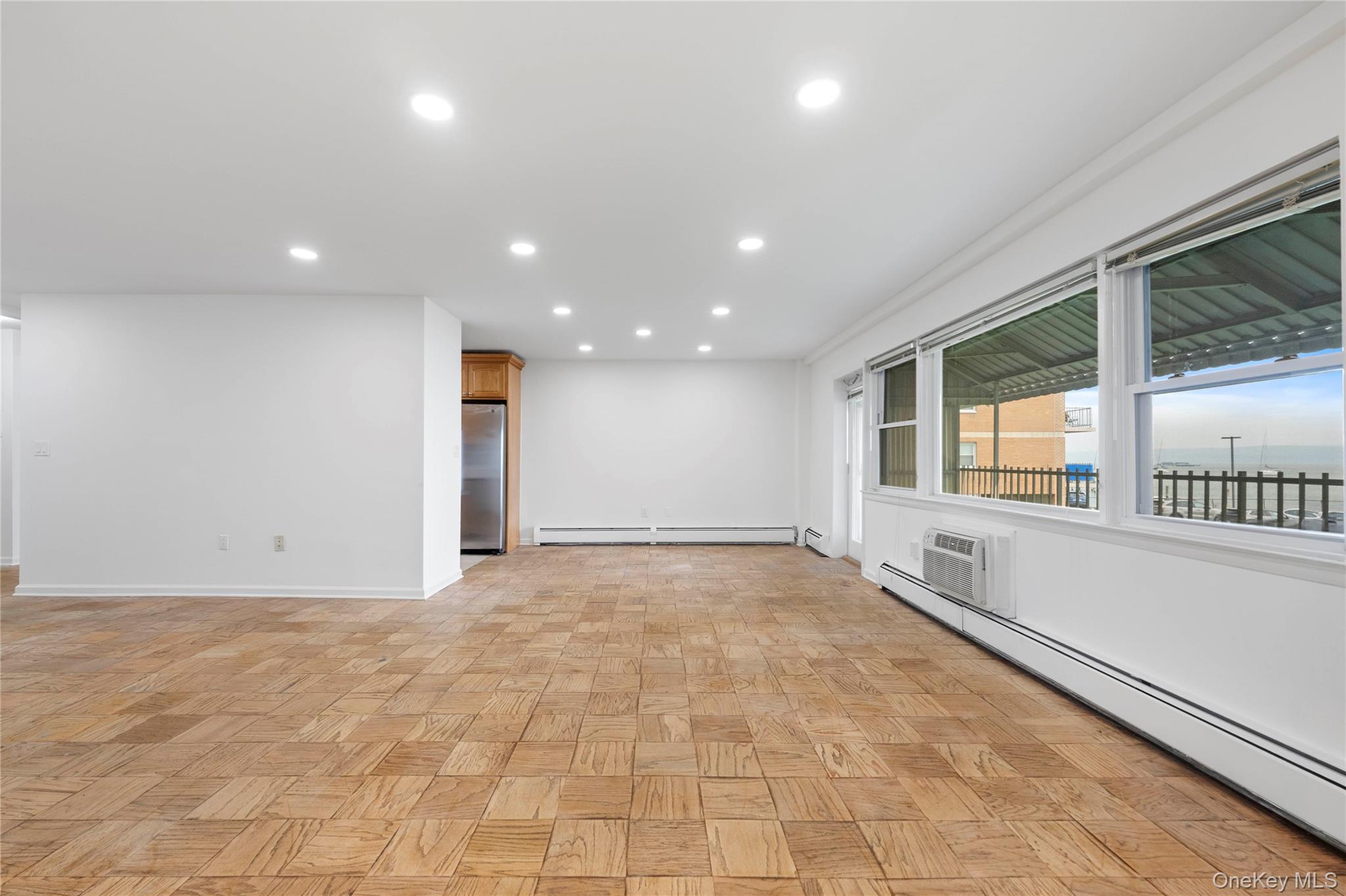 101 Gedney Street Ee Property Photo 3