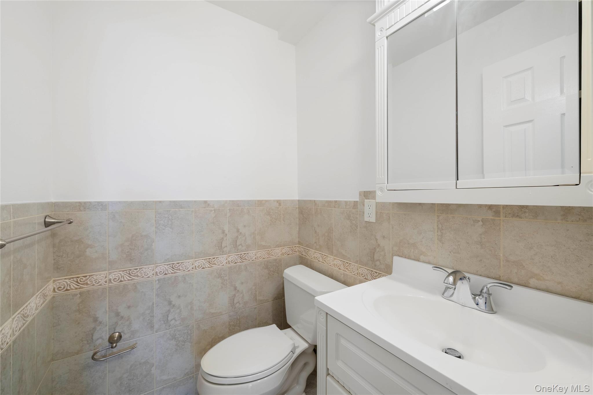 101 Gedney Street Ee Property Photo 8