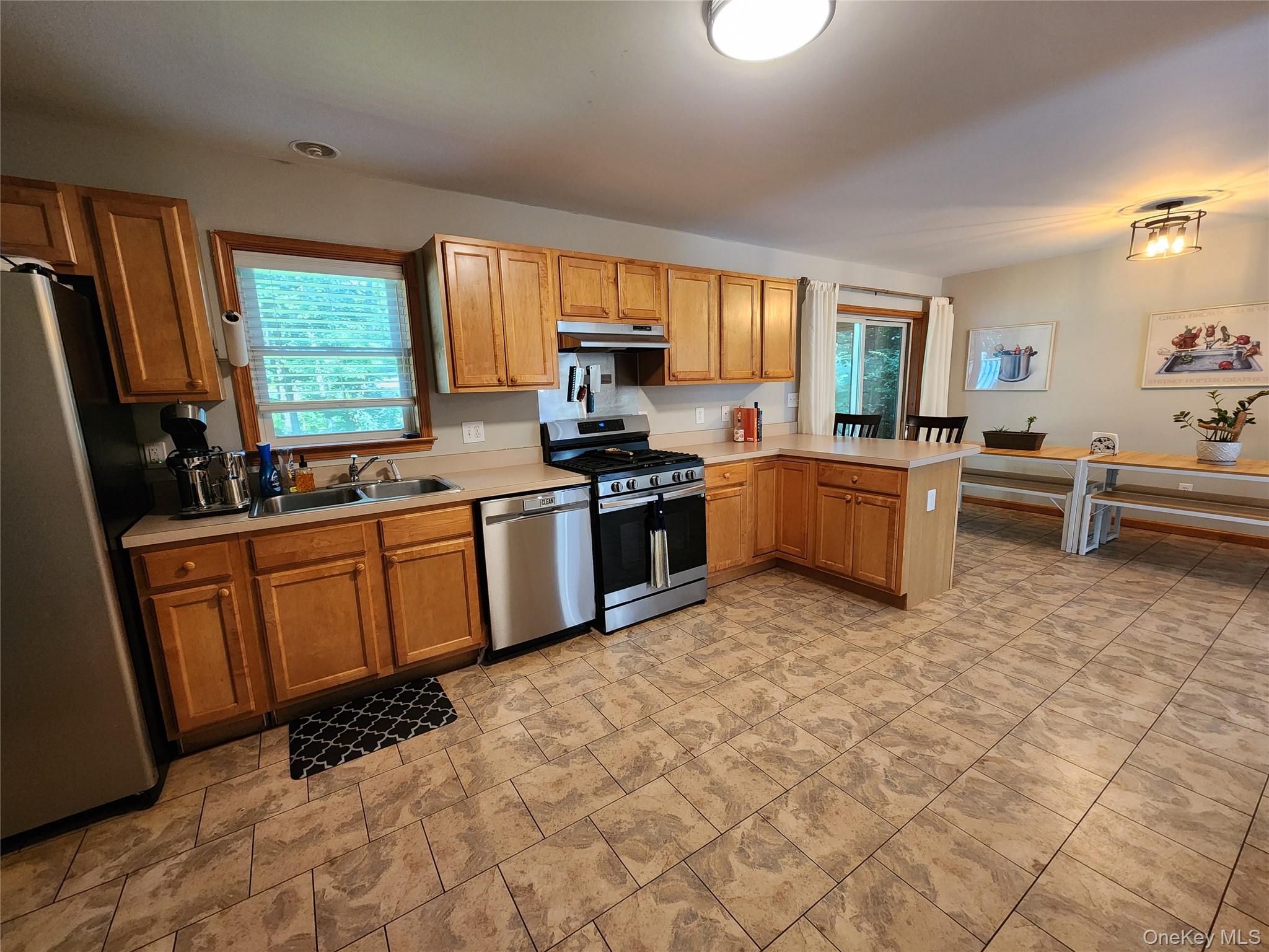 5 John Street Property Photo 2