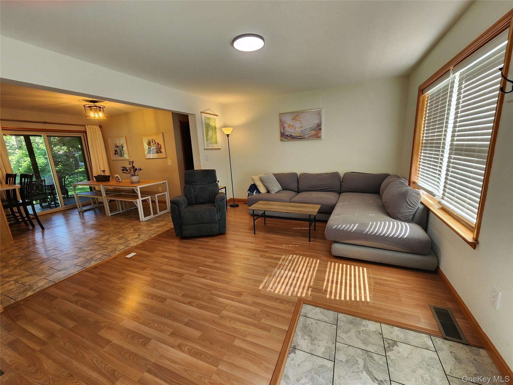 5 John Street Property Photo 10