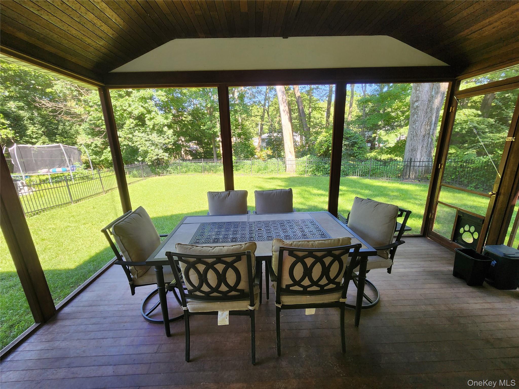5 John Street Property Photo 27