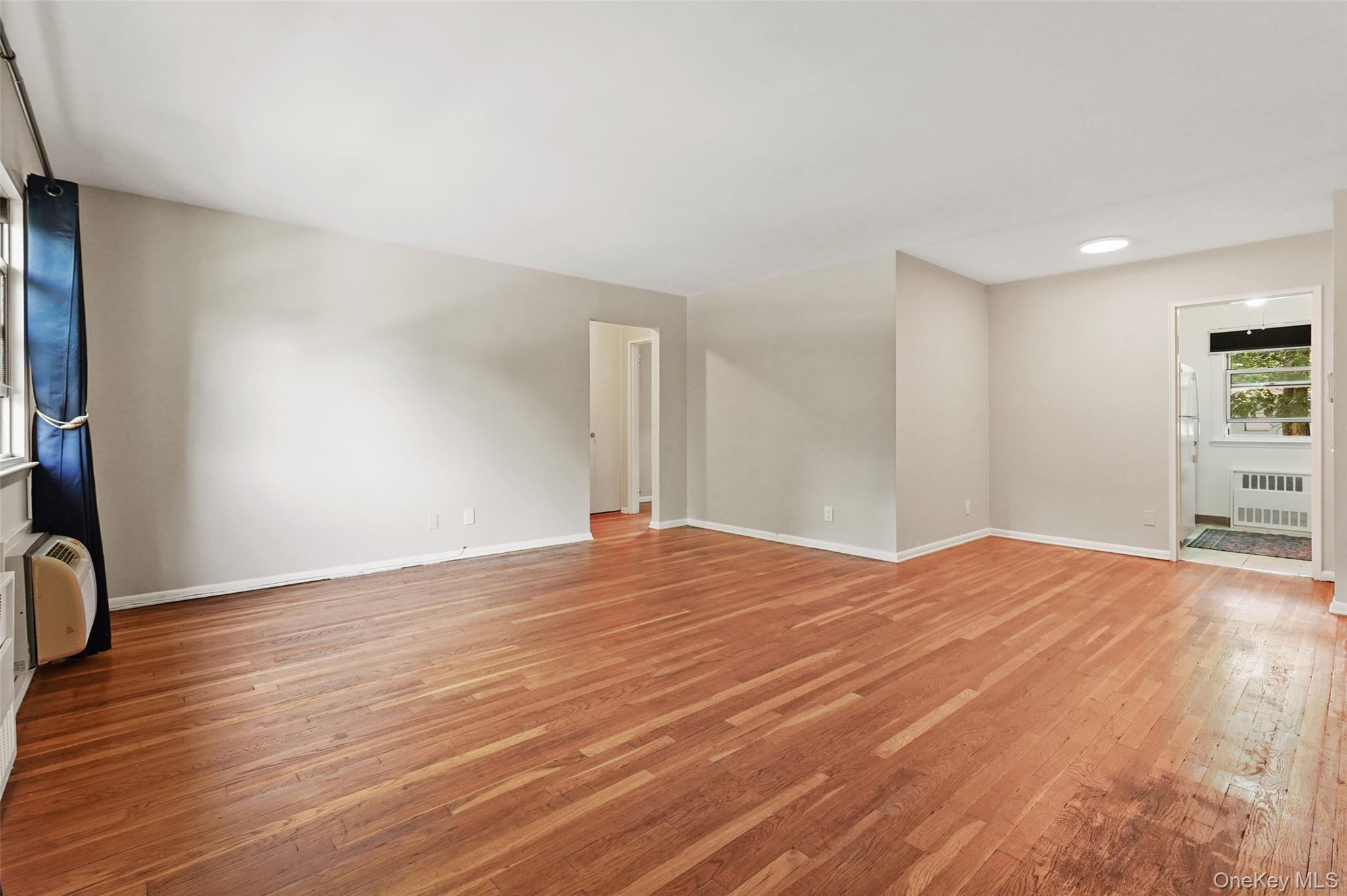 50 Charter Circle C Property Photo 5