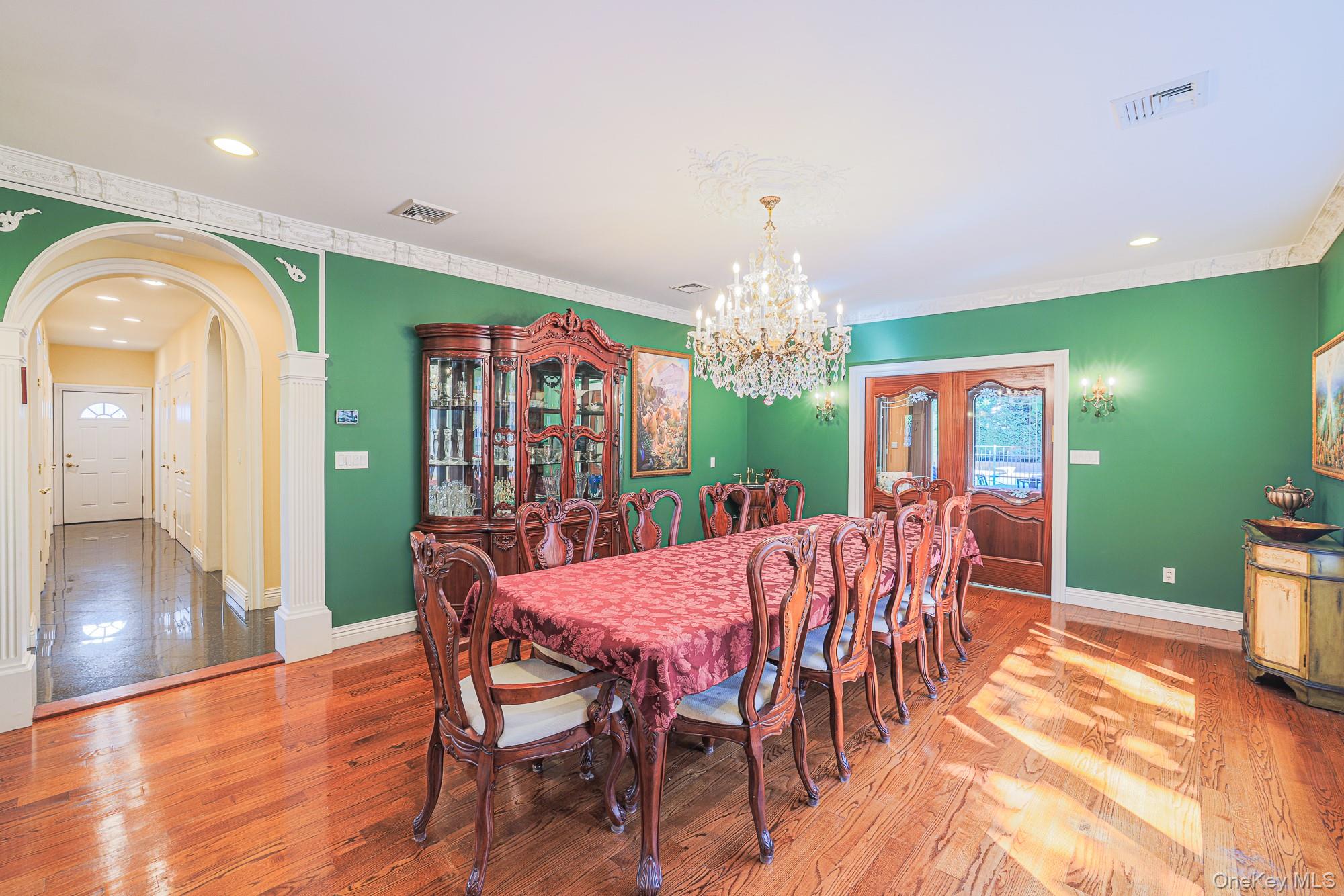 410 Broadway Property Photo 9