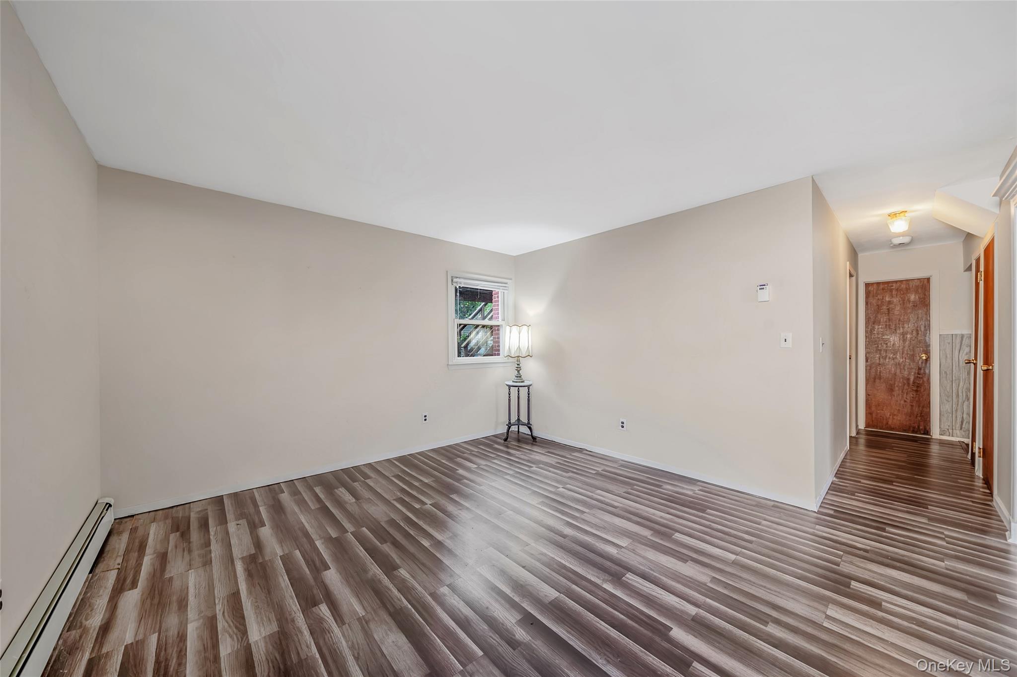 2439 2nd Street Property Photo 12